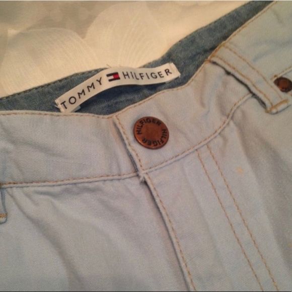 Vintage Tommy Hilfiger Blue Shorts - Picture 2 of 5